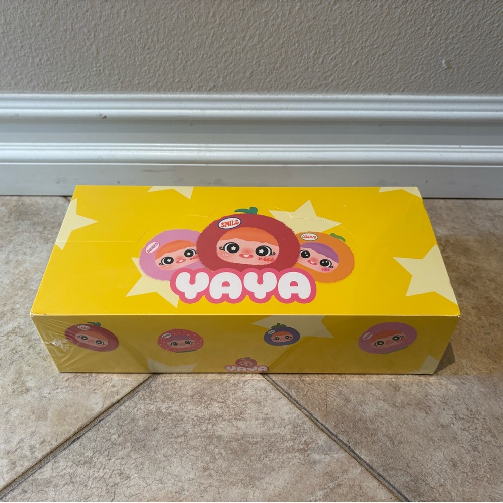 YAYA Fun Fruit Plush Pendant (8 blind box)